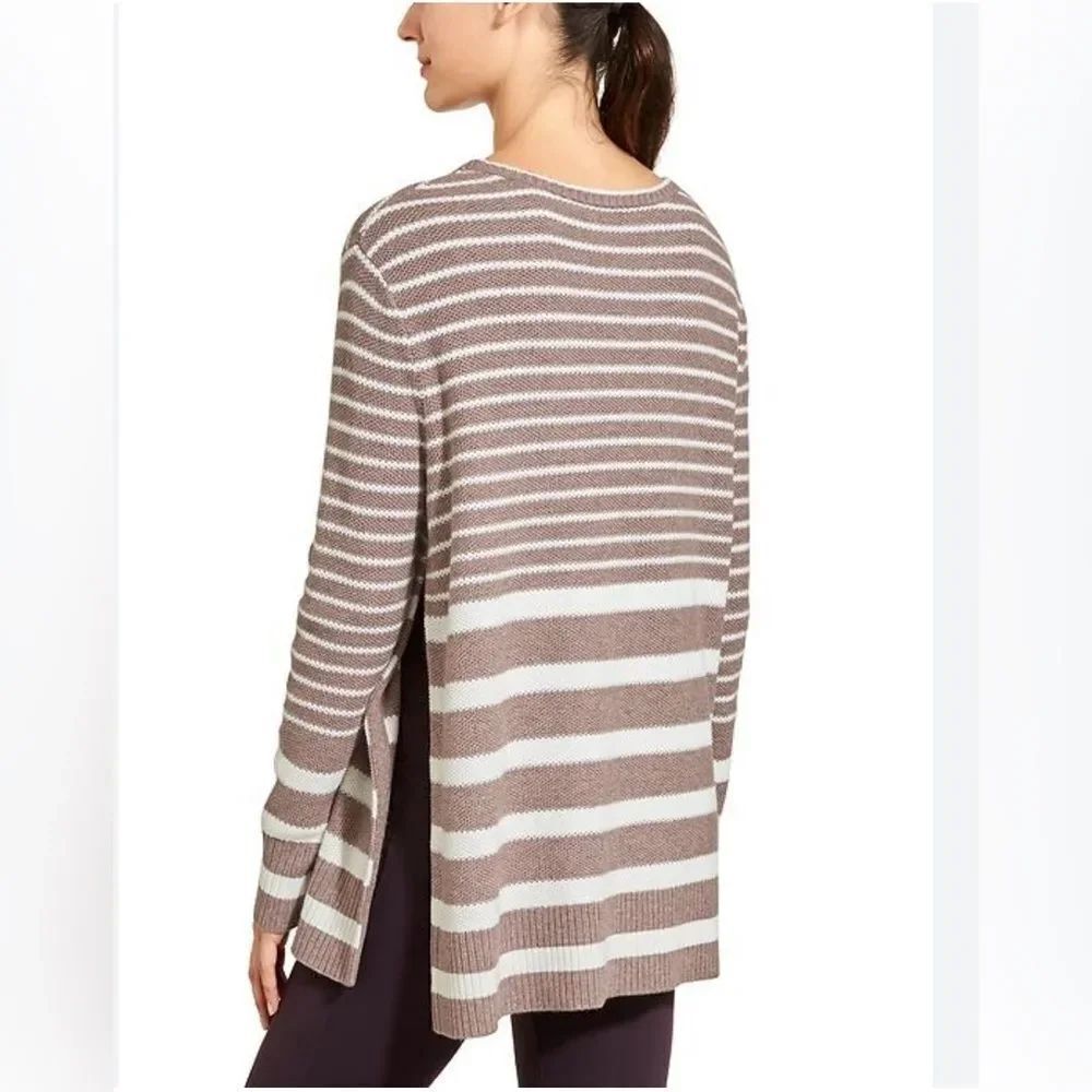 Athleta Kennewick Side Slit Tan White Striped Merino Wool Blend Sweater Sz L
